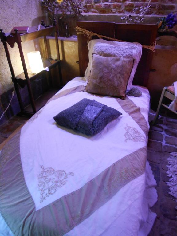 فندق La Mezzanine Amfroipret الغرفة الصورة